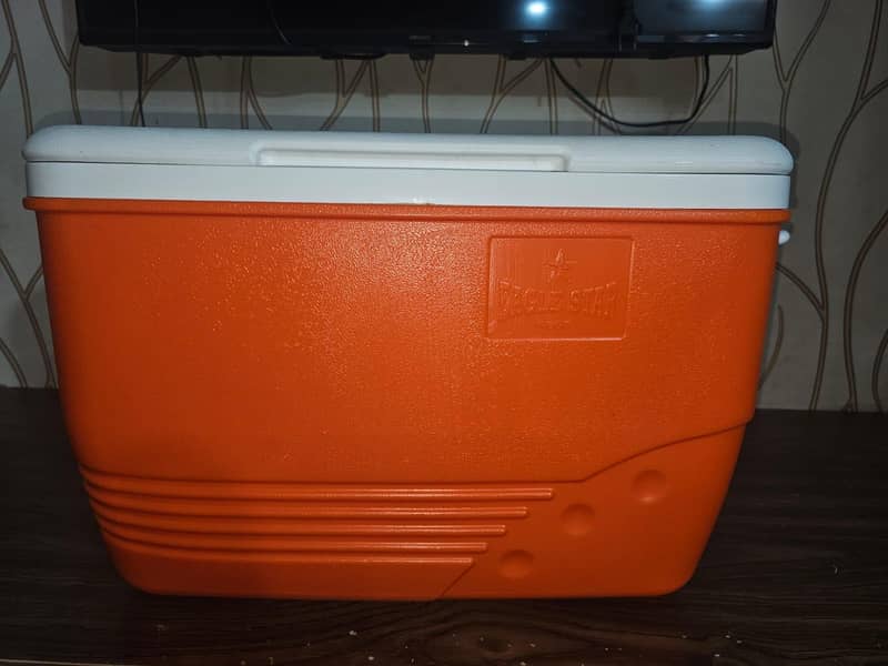 Ice box 1