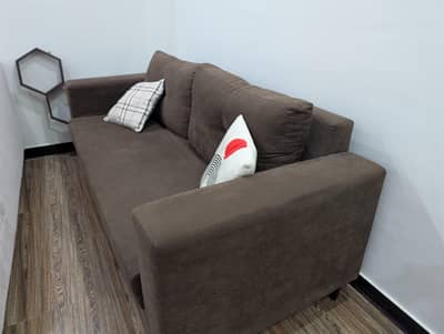 3 Seater Maroon/Brown couch for SALE.