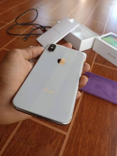 Apple iphone xs max 256 GB PTA Approved original for seller
