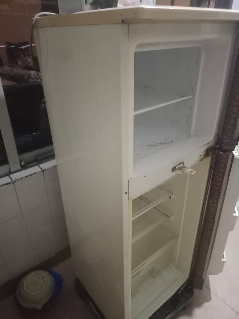 Refrigerator 3