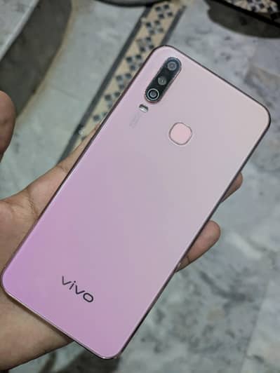 Vivo Y17 good condition