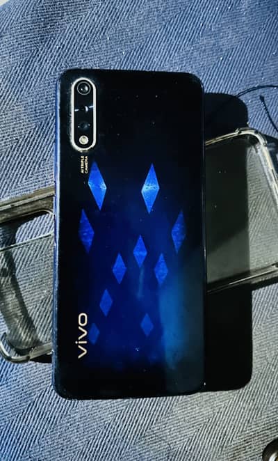 Vivo S1