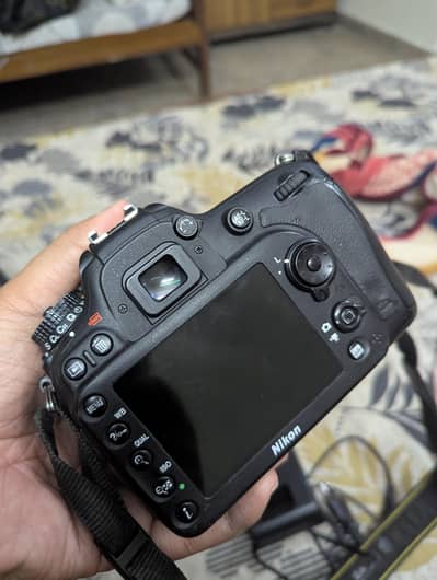Nikon D7100