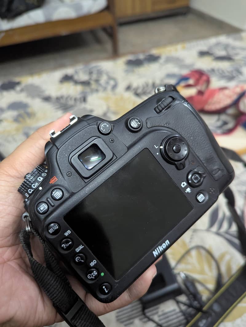 Nikon D7100 0