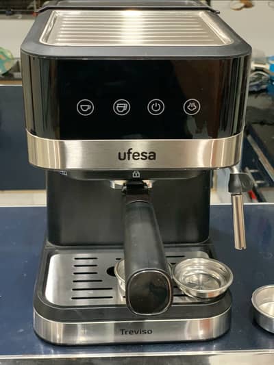 Professional Espresso Machine with Milk Frother & Steamer – Like New