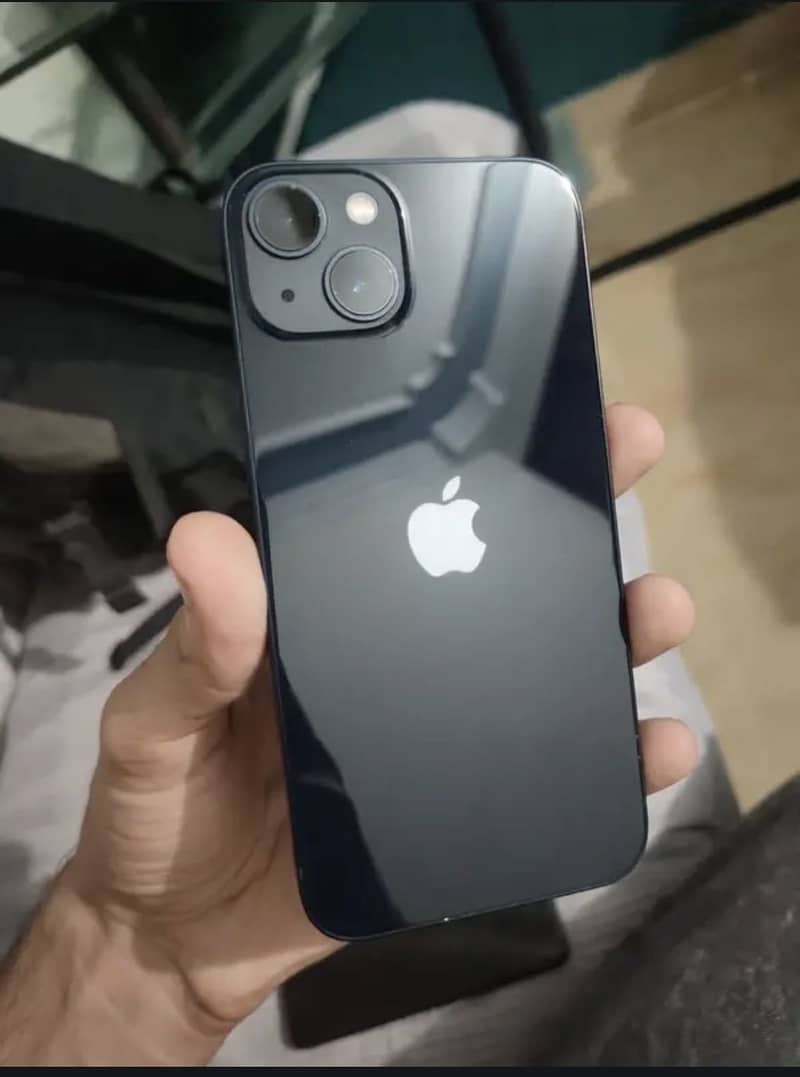 iPhone 13 1