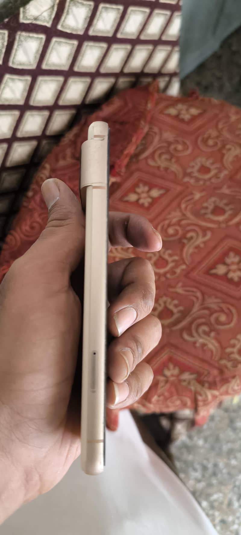 google pixel 8 4