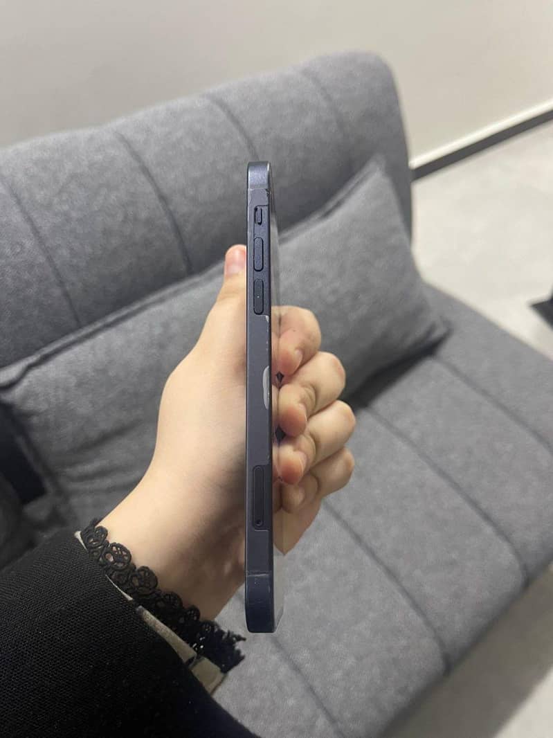 iphone 12 3