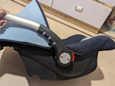 Baby carrycot