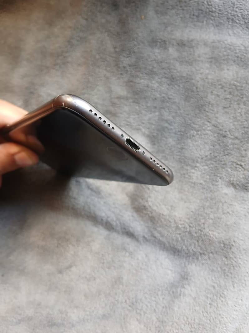 iPhone 8 2