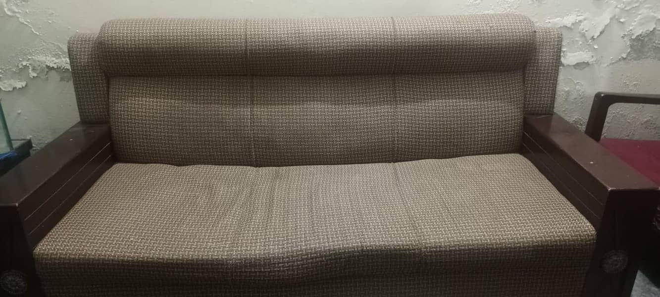 Elegant sofa set 0