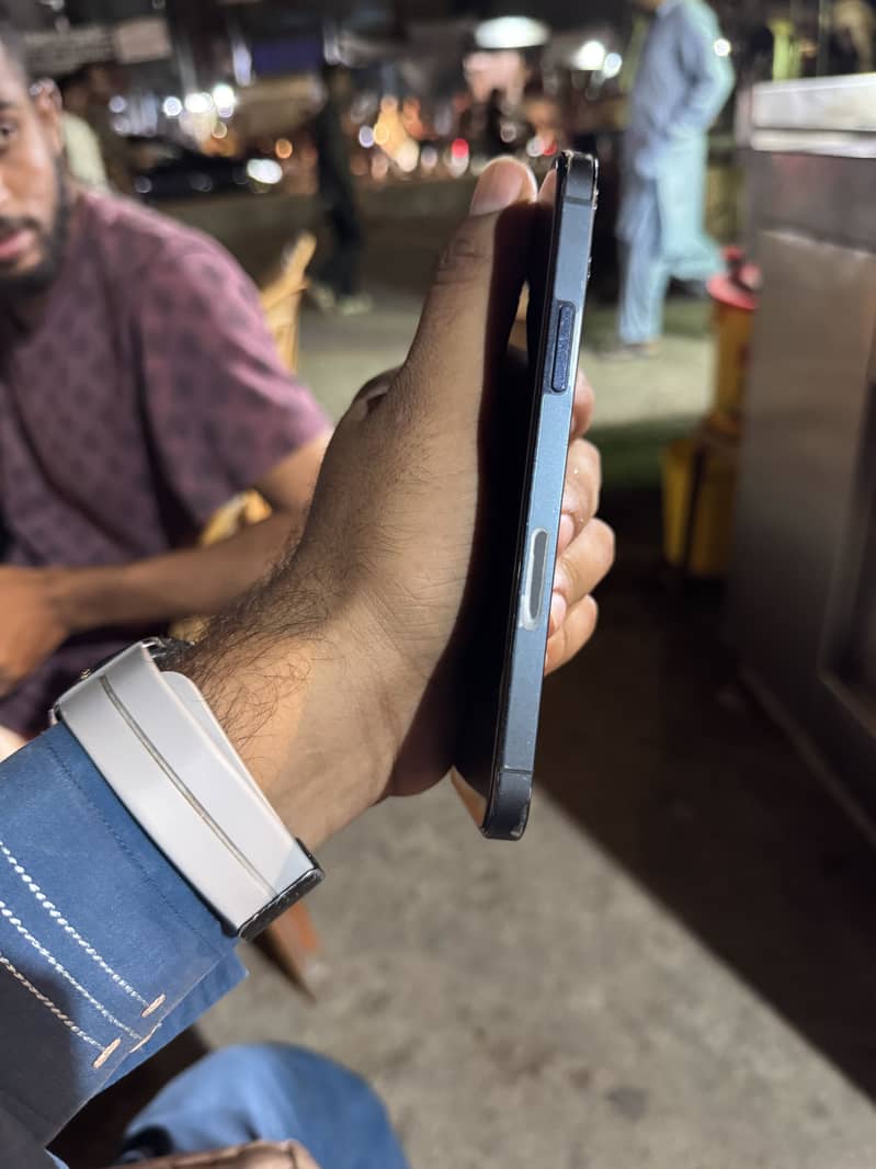 iPhone 12 Pro 1