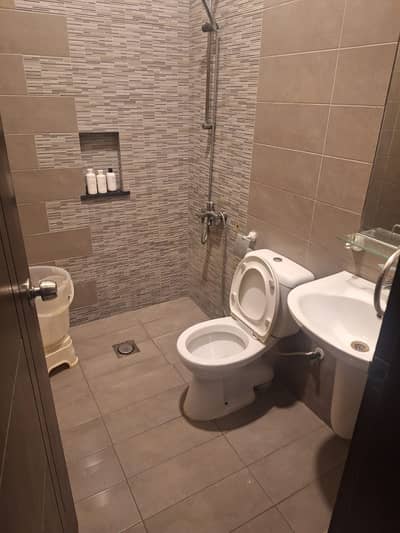 Al Nasara Haven 4th Floor Transfer 1 Bed Lounge 300 square feet Lift available   Sweet water 24 hours No electricity issue   Near khateme nabovat choch Demand 38 Lac  *Code(16269)*