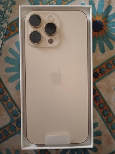 Apple iPhone 16 pro max SIM locked