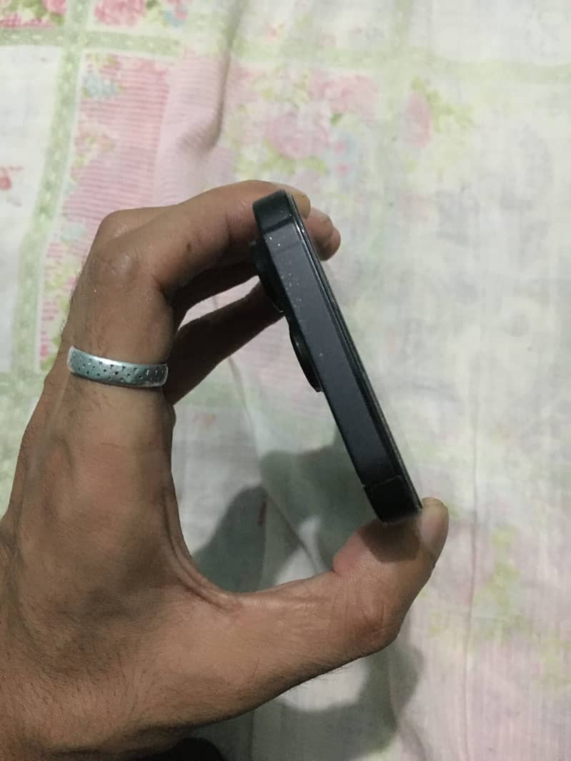 IPHONE 14PRO 5