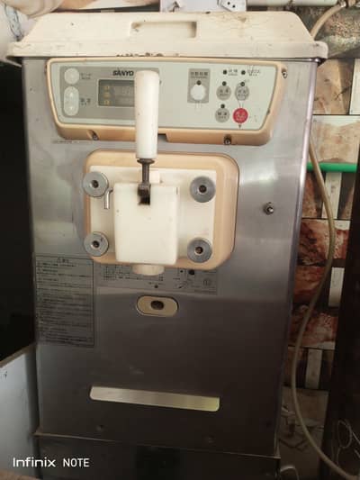 Single Nozil japani ice cream old machine