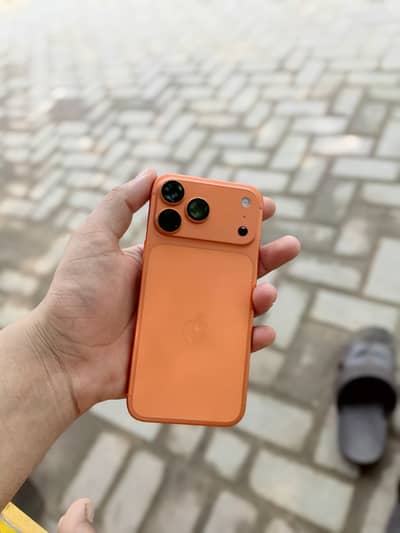 iphone 17 promax orange 10/10 waterpack 256gb JV with complete box