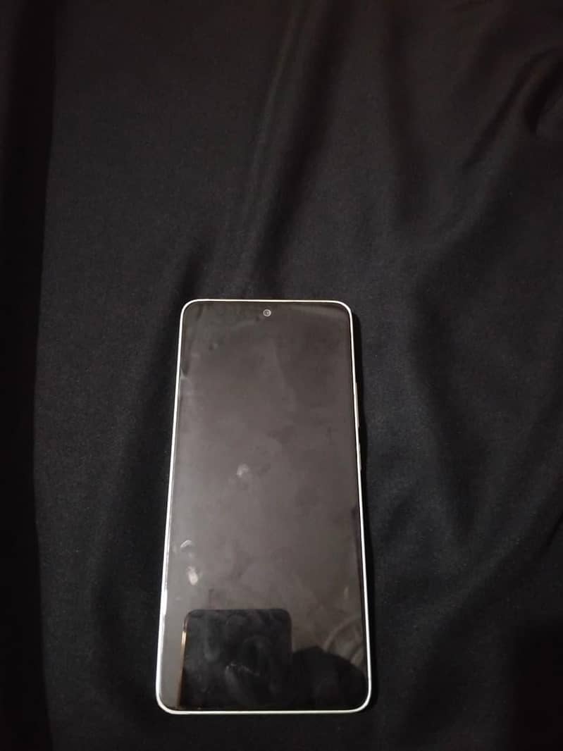 Redmi note 13 10/10 condition 2