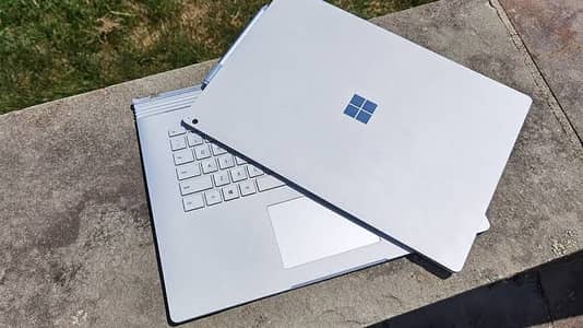 Microsoft Surface Book 3 Core i5 10th Gen – 10/10 Condition