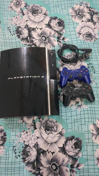 playstation 3 fat version 500 GB with gta5 and other titals installed