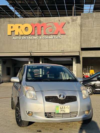 TOYOTA VITZ F1.0