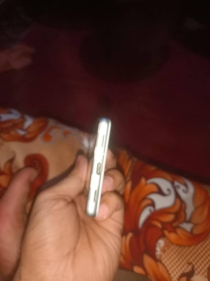 google pixel 7a 2