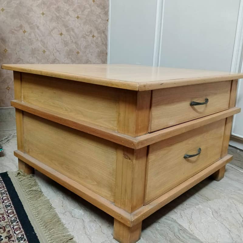 beautiful coffee table 2