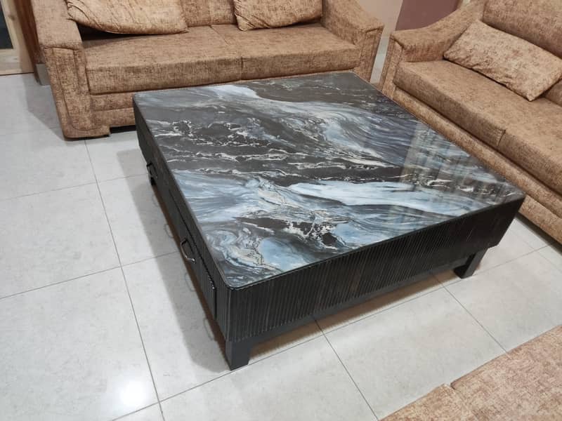4 x 4 center table 4