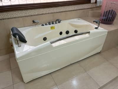 Jacuzzi Tub