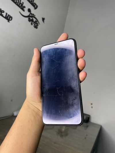 I phone 11 pro max all original 256gb
