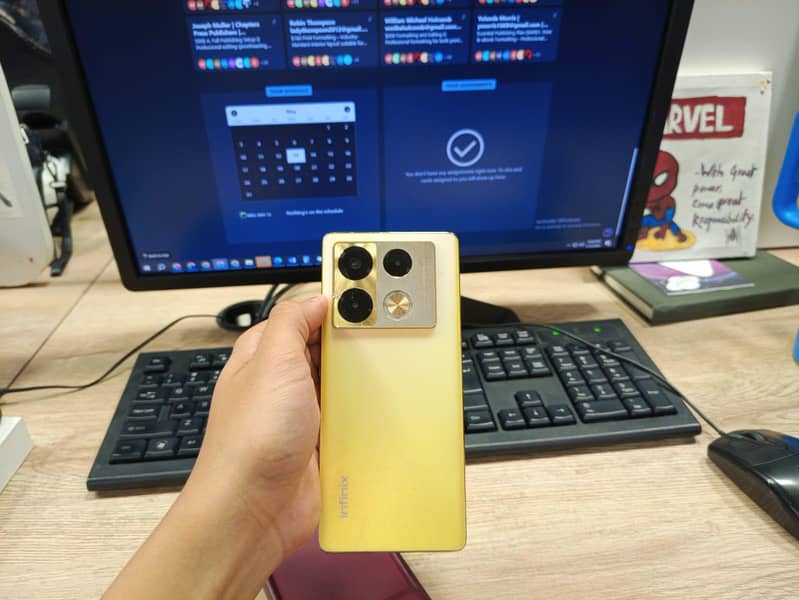 infinix Note 40 pro 7