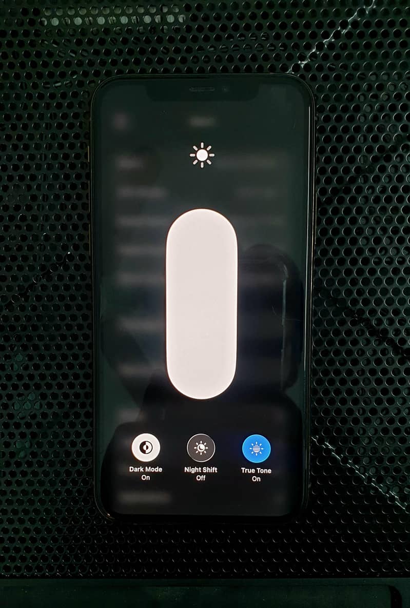 iPhone 11 Jv 10