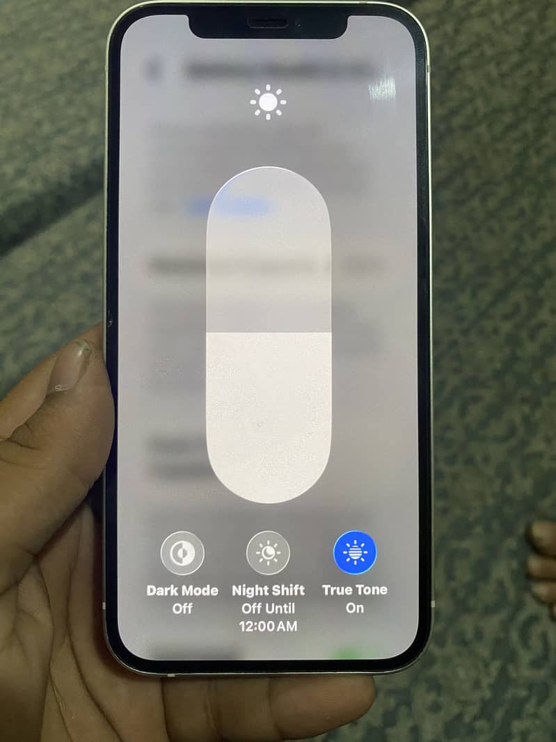 Iphone 12 4