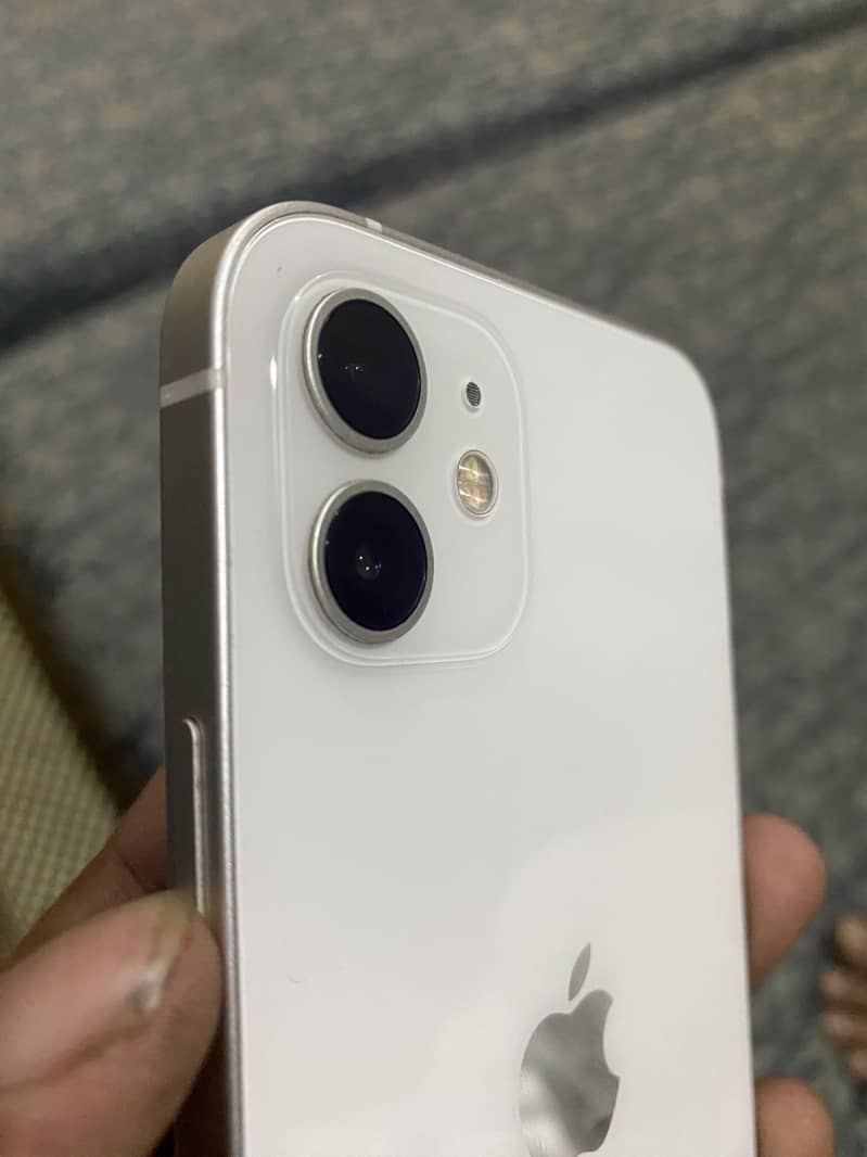Iphone 12 5