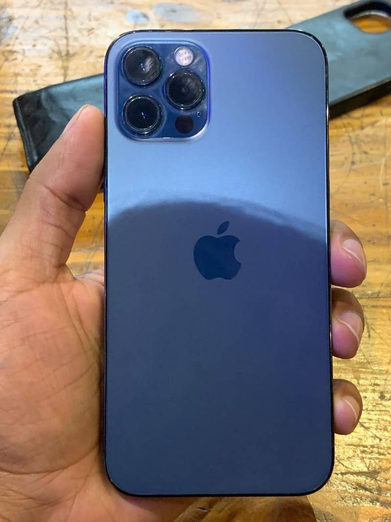 iphone 12 pro 2