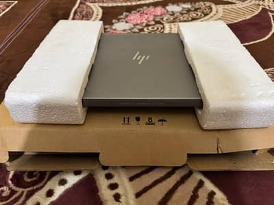HD ZBOOK 14U G5