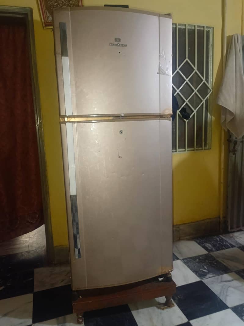 refrigerator 4