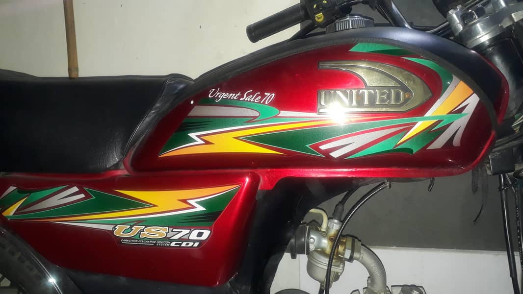United 70cc 3