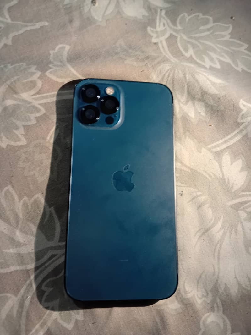Apple iPhone 12 Pro 4
