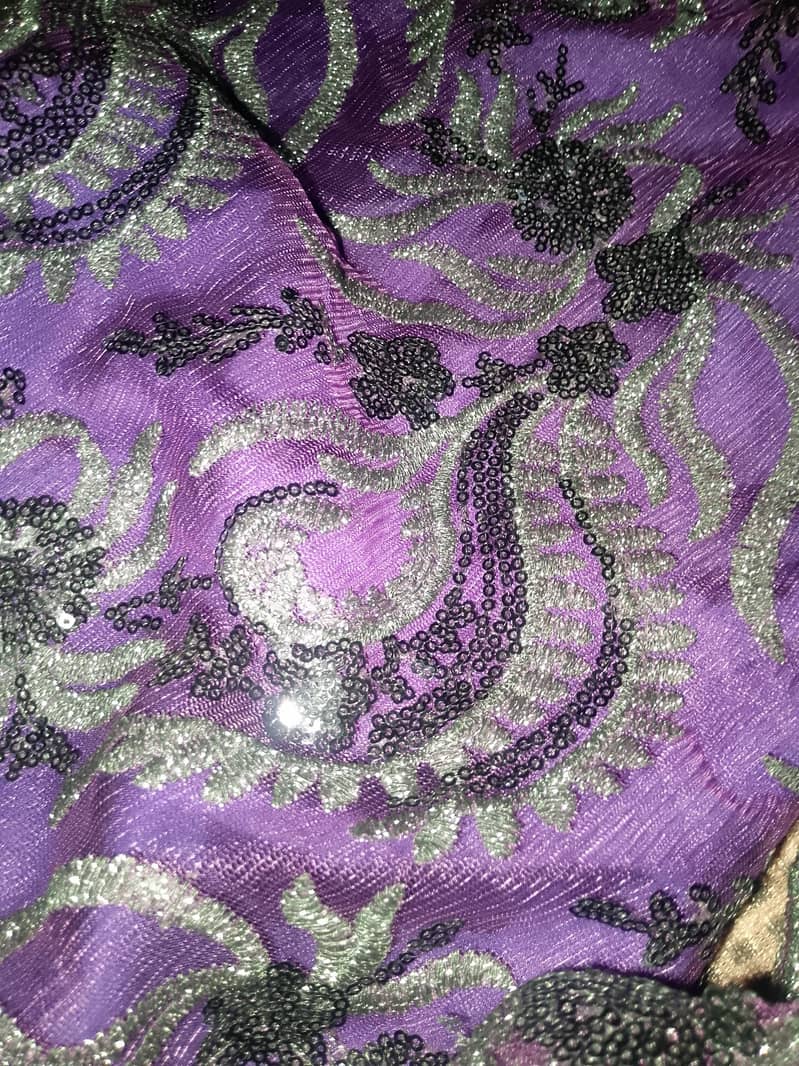 Saree 0