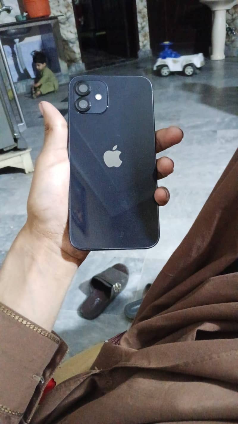 IPhone 12 1