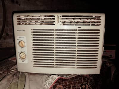 Window AC