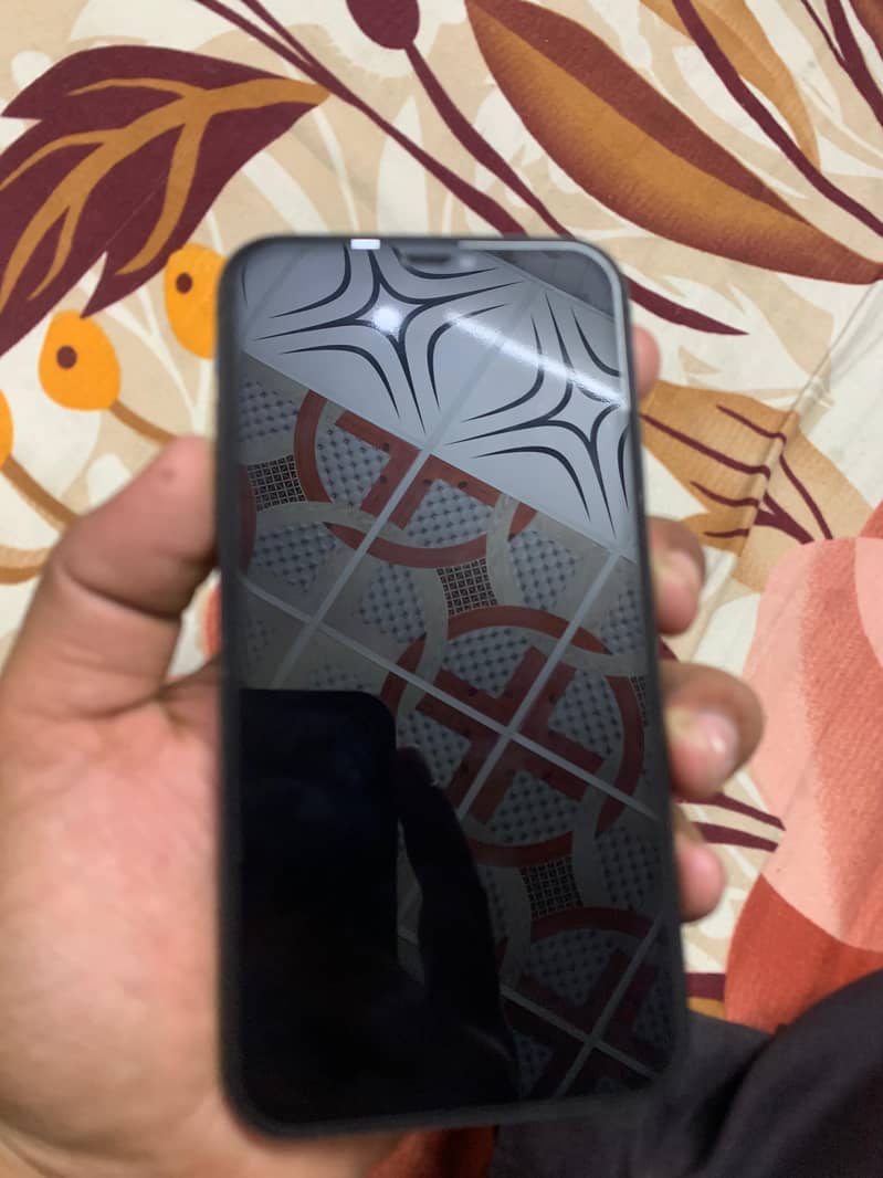 iphone 11 3