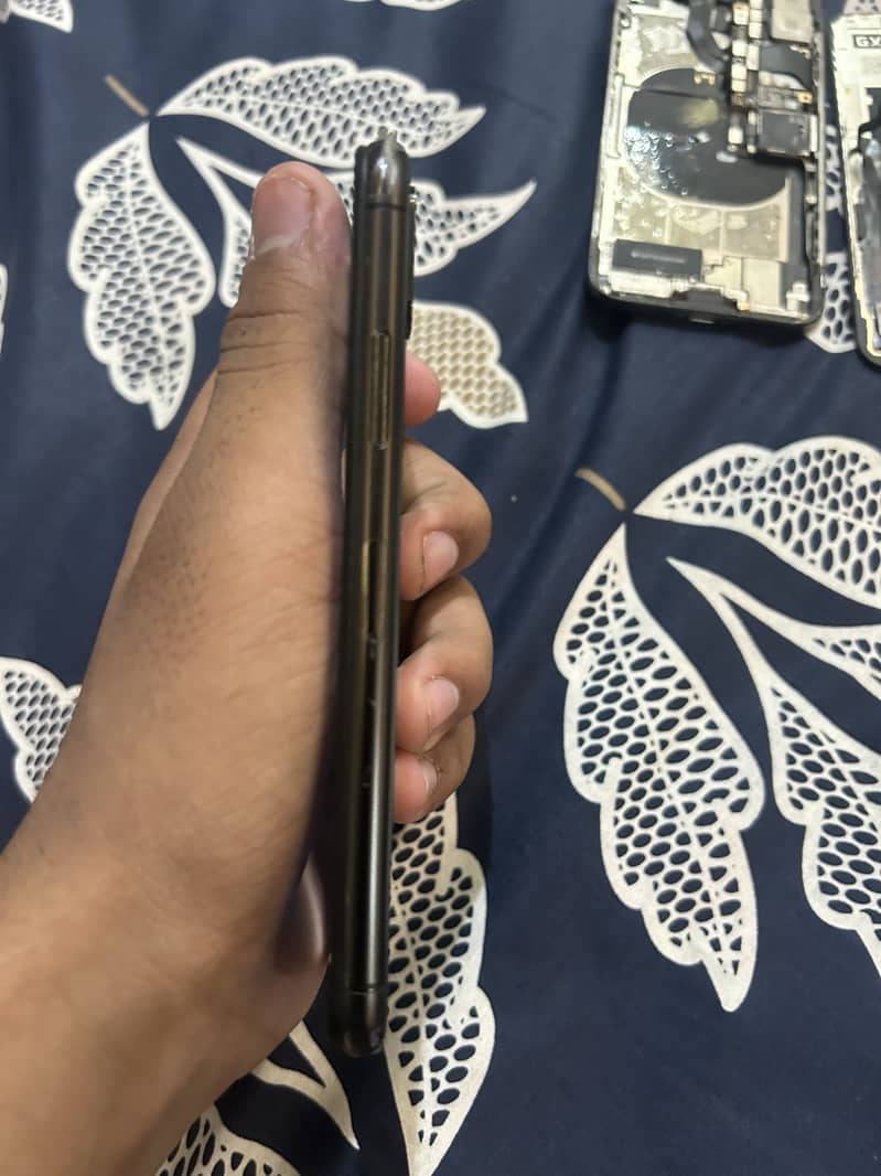 Iphone x read add 1