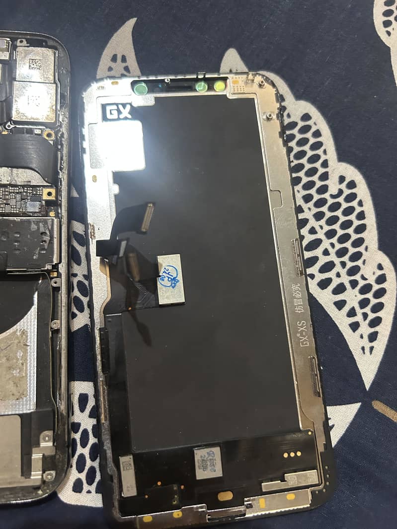 Iphone x read add 10
