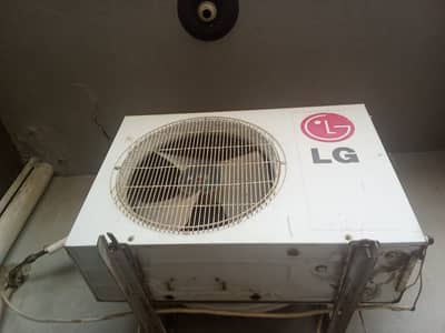 want to sell 1ton ac