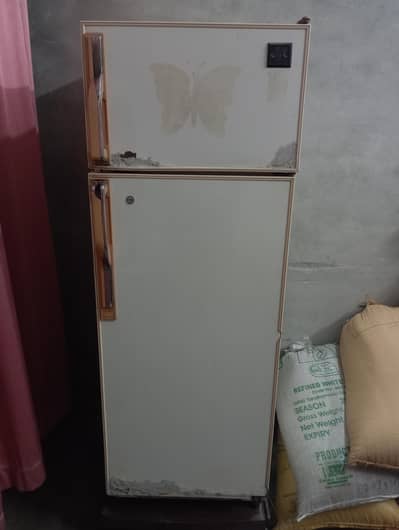 Dawlance Refrigerator