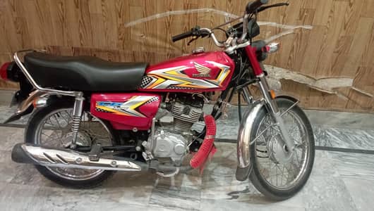 Honda 125 for sale 03057975474
