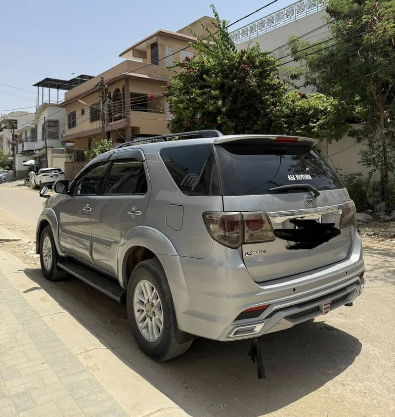 Fortuner 12