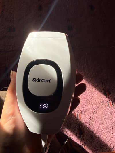 Skingen pocket IPL device